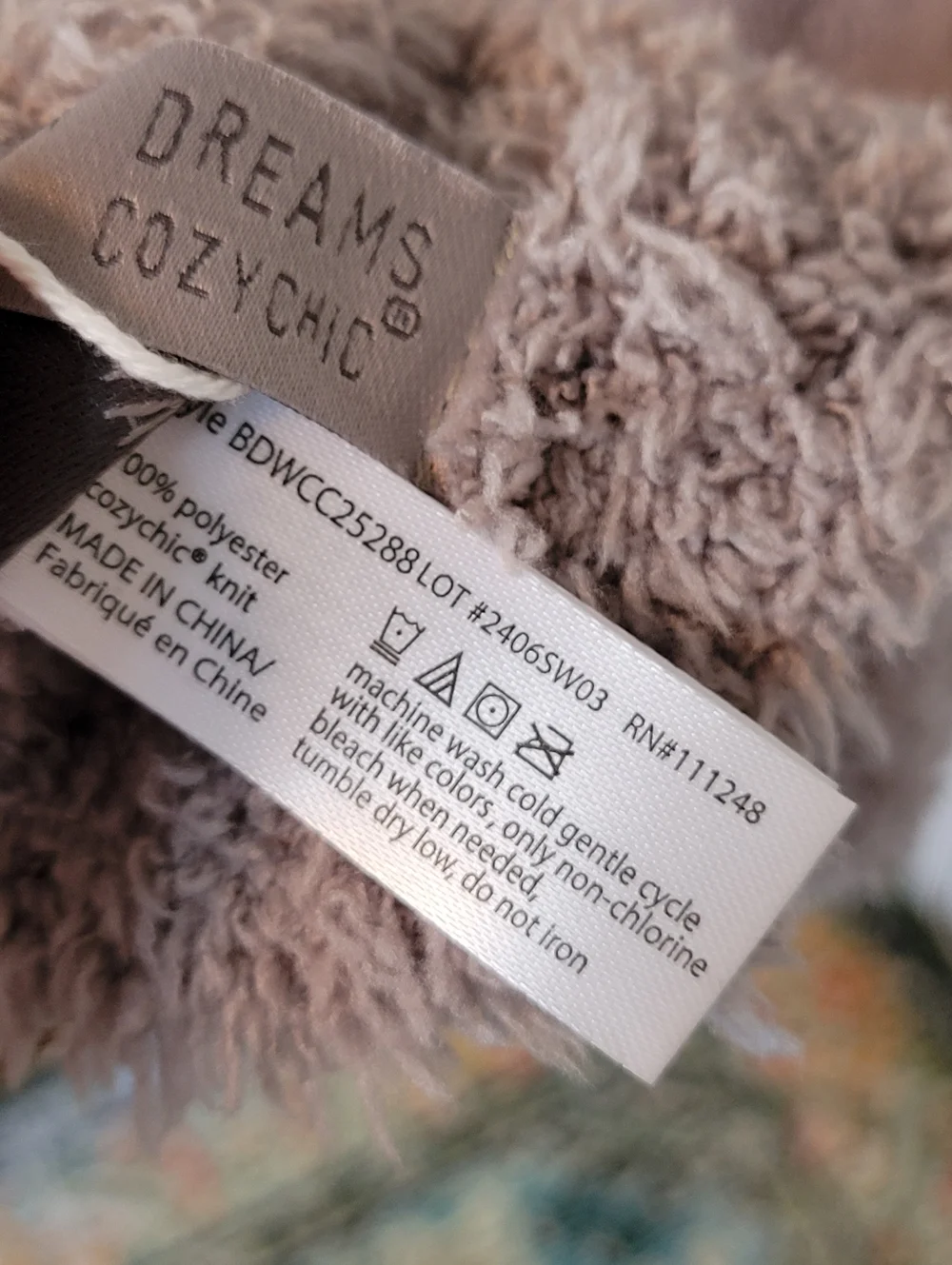 NWT Barefoot Dreams CozyChic Gray Cozy Soft Rectangle Scarf NEW